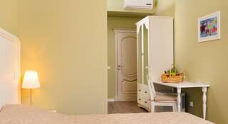 Гостиница Chalet de Provence Business Hotel Санкт-Петербург Двухместный номер класса люкс с 2 отдельными кроватями-2