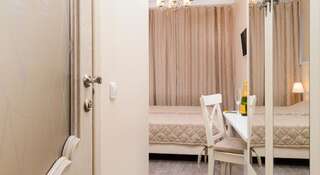 Гостиница Chalet de Provence Business Hotel Санкт-Петербург Стандартный двухместный номер с 1 кроватью-2