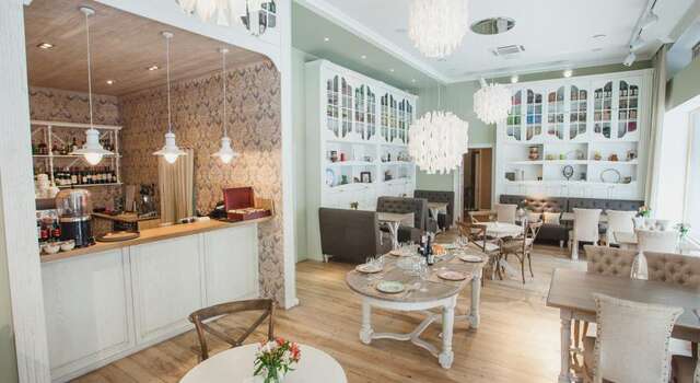 Гостиница Chalet de Provence Business Hotel Санкт-Петербург-36